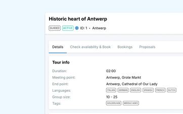 Private tour details, including duration, locations, group size, and participant information.